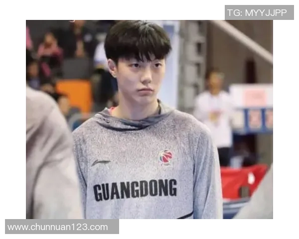 专访周磊：探寻篮球背后的成功秘诀与成长之路